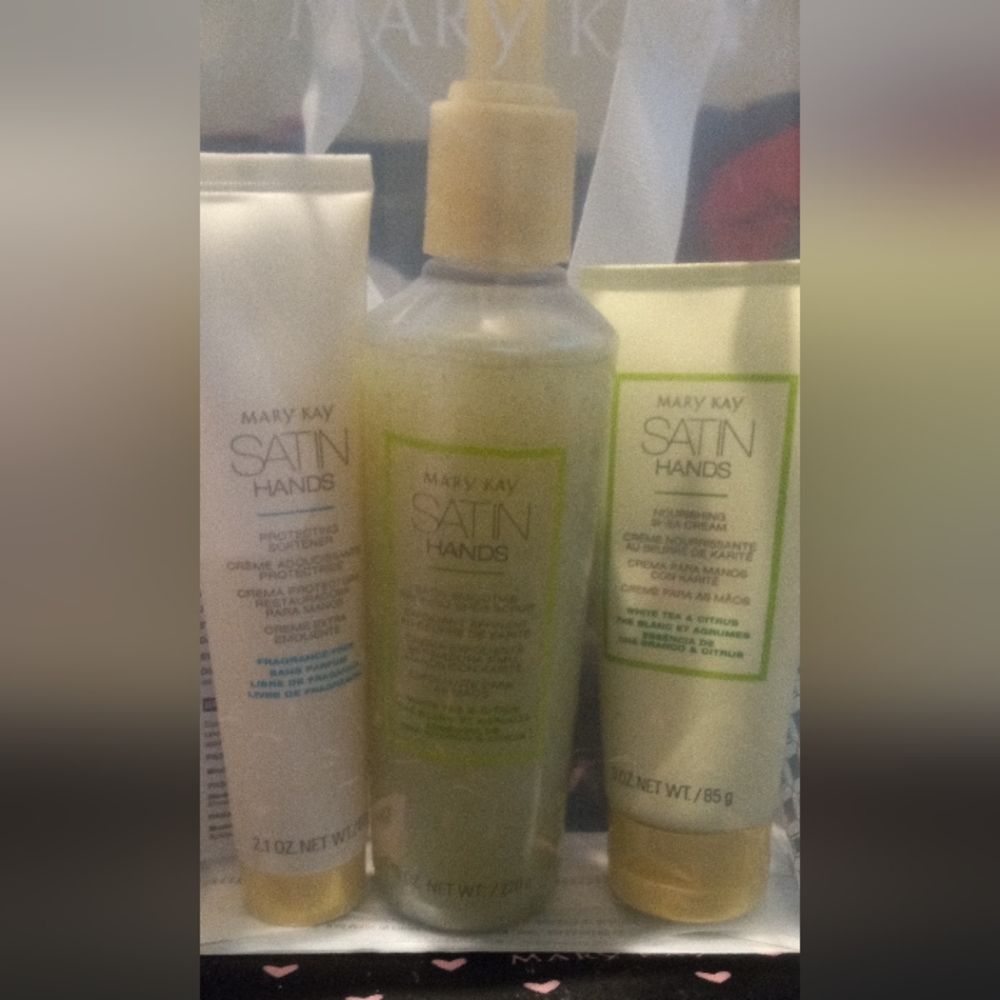 MK Satin Hands Set White Tea & Citrus